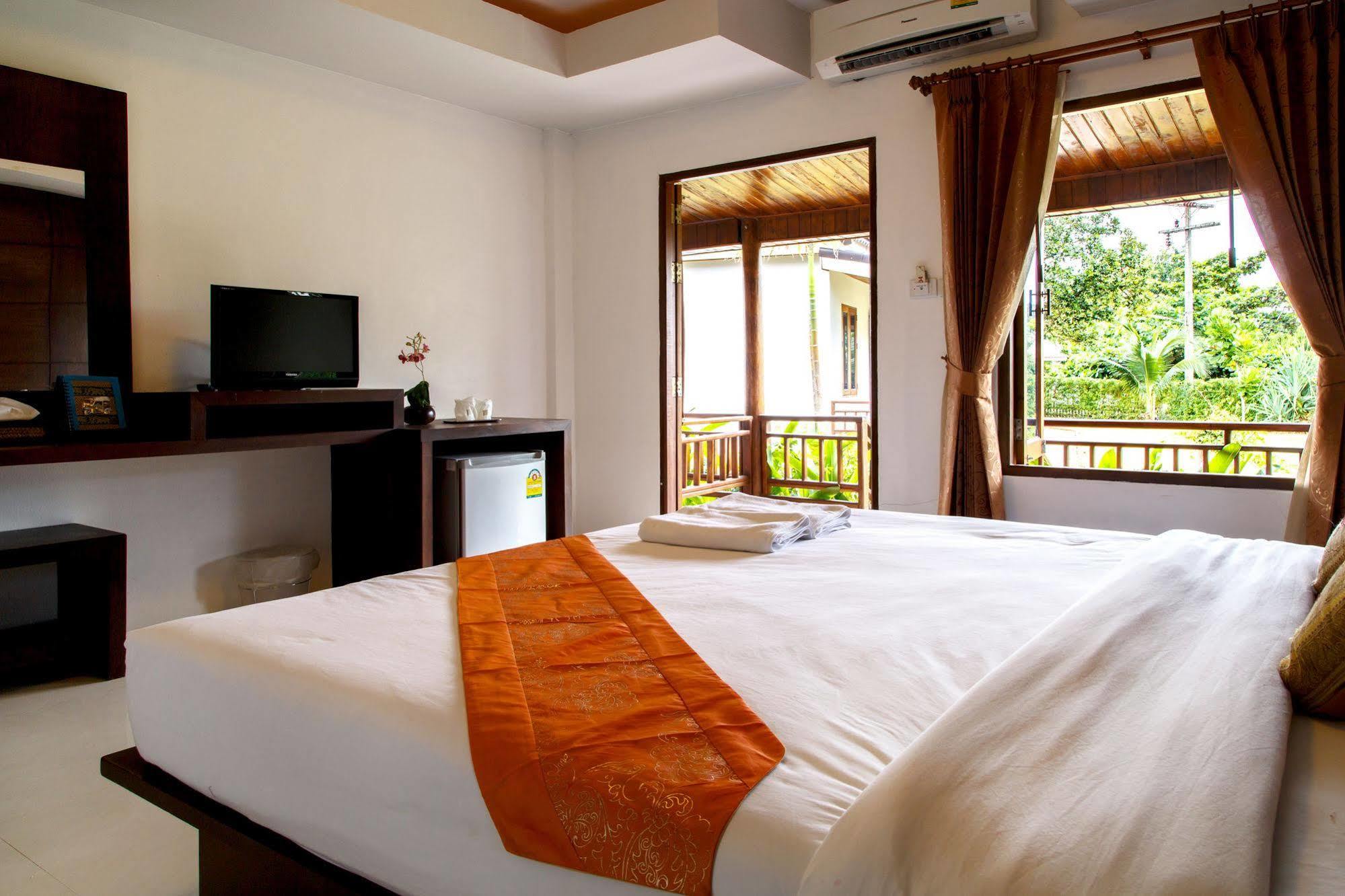 Baan Rabieng Resort Ко-Ланта Екстер'єр фото