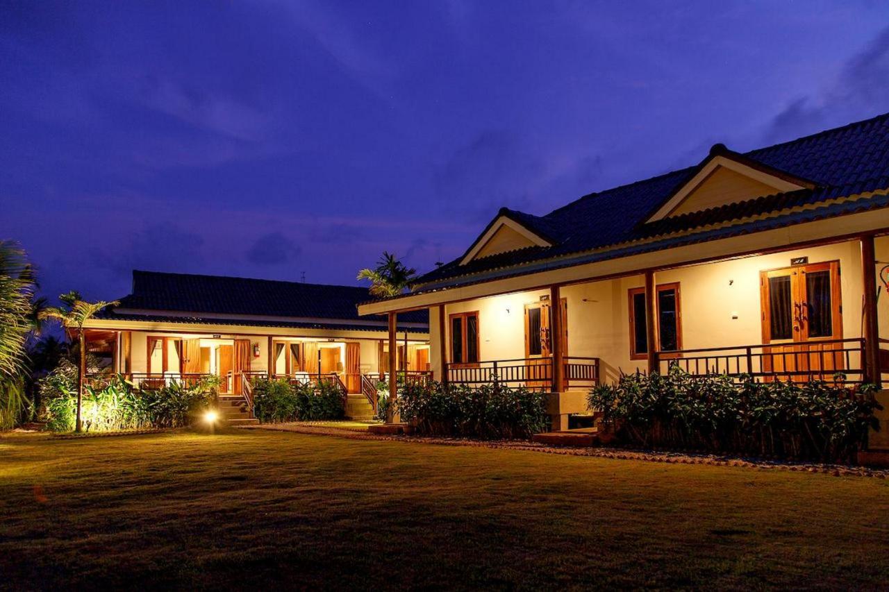 Baan Rabieng Resort Ко-Ланта Екстер'єр фото