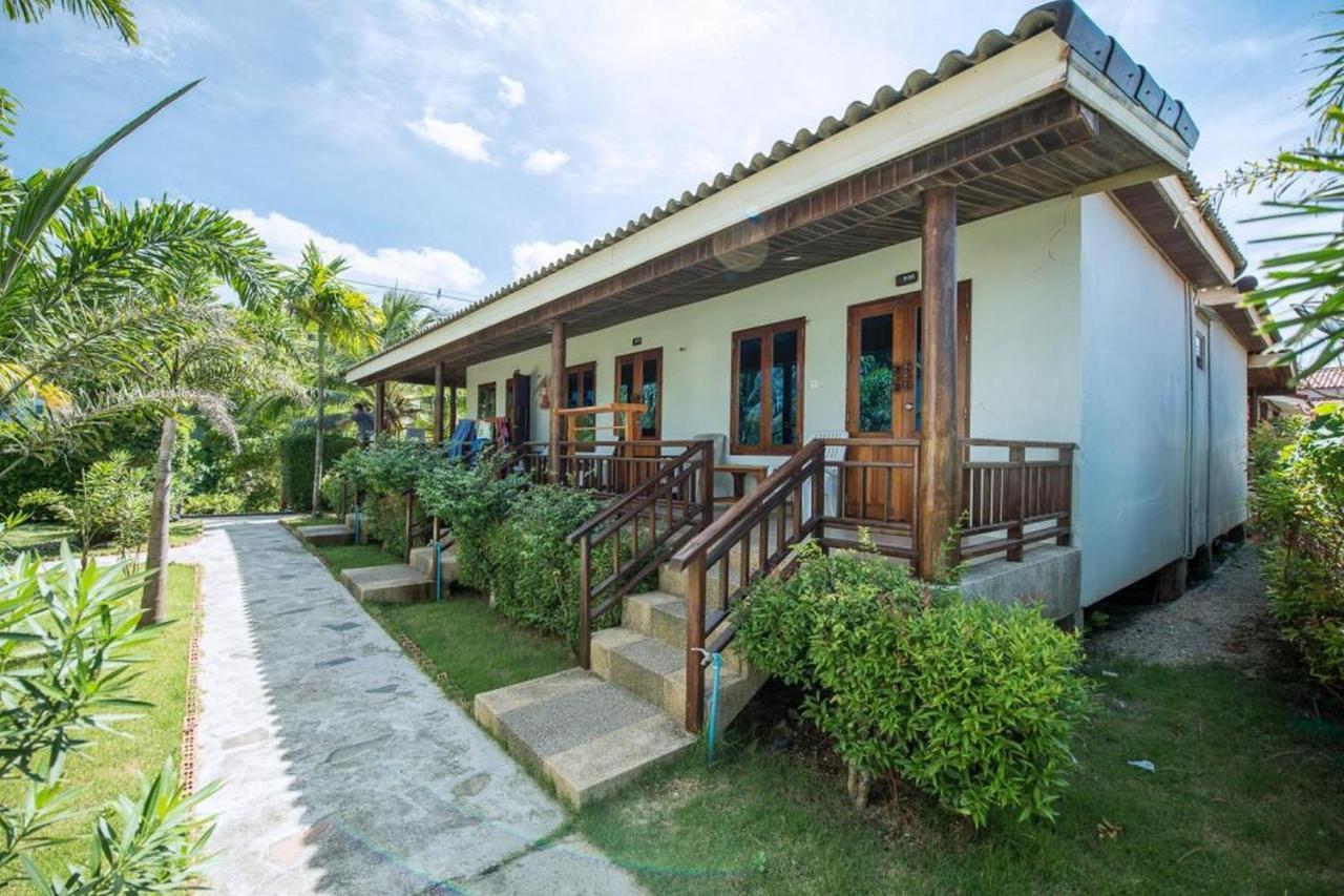 Baan Rabieng Resort Ко-Ланта Екстер'єр фото